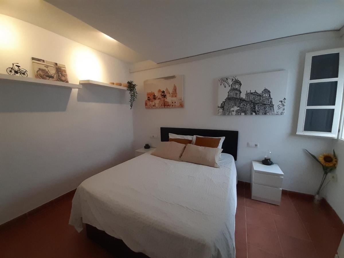 Casa Caleta A 2 Minutos De La Playa Apartment Cadiz Bagian luar foto